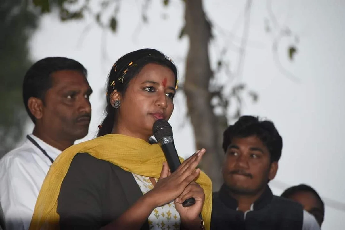 झारखंड से मुनाफा कमाने वाली कंपनियां विपदा की घड़ी में लोगों की करें मदद : विधायक