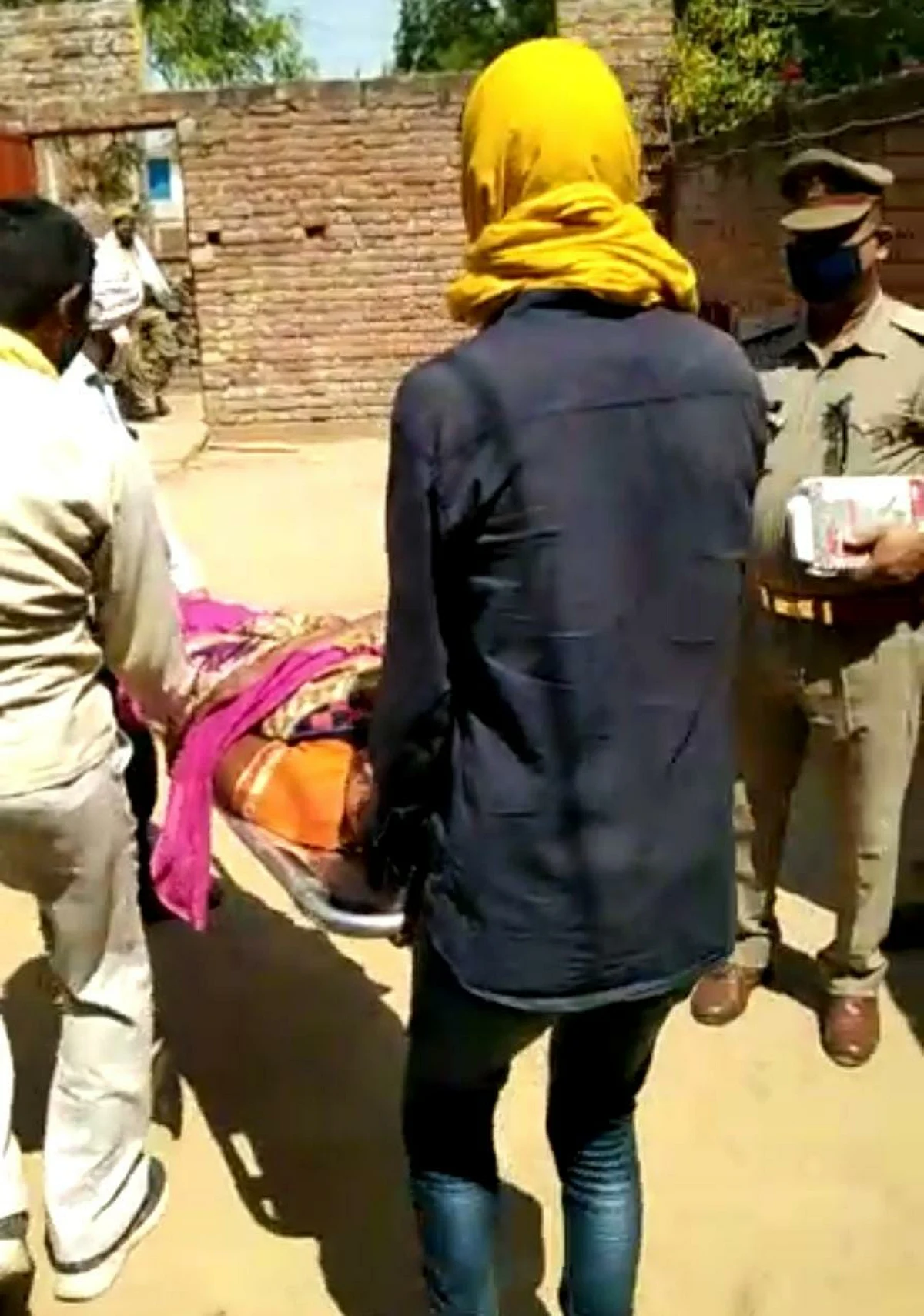 पति समेत सास, ससुर के खिलाफ मामला दर्ज