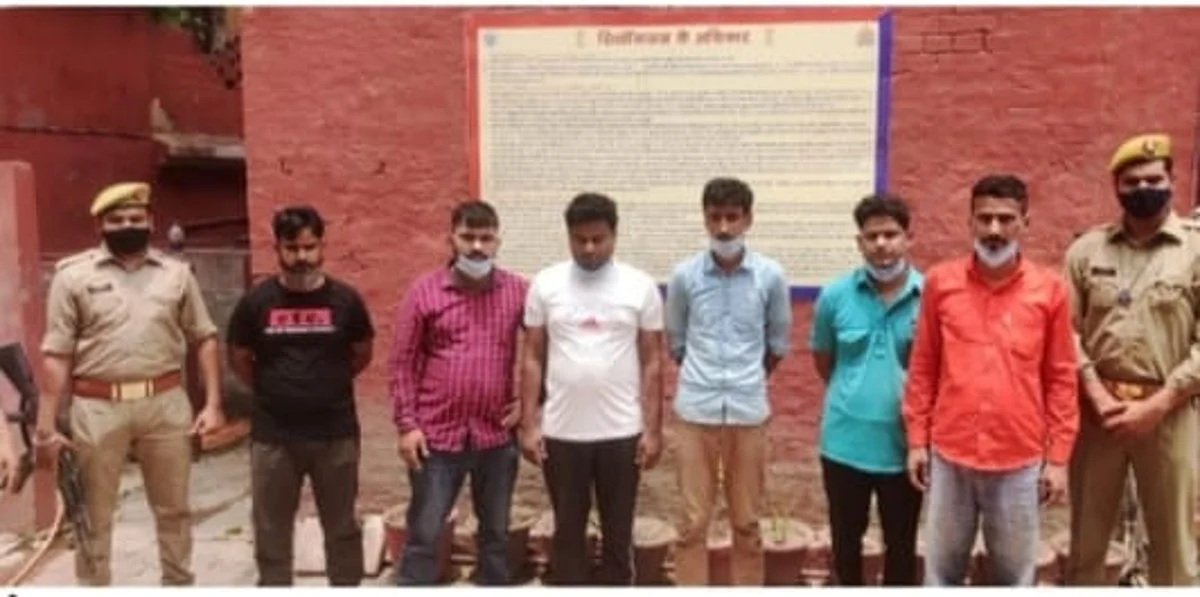 संशोधित : 'रेमडेसिविर' की कालाबाजारी करते आरएमएल का डॉक्टर व केजीएमयू के सविंदाकर्मी गिरफ्तार