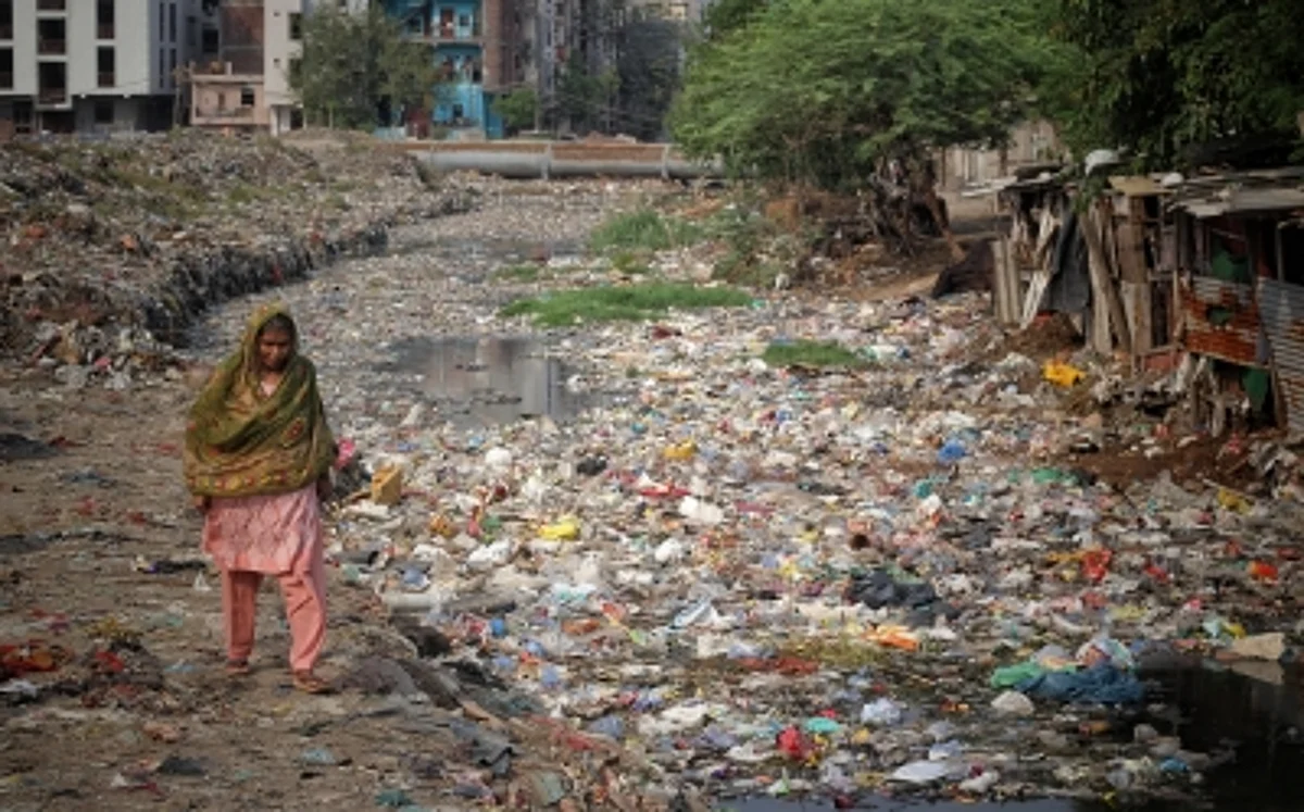किम्बर्ली-क्लार्क, प्लास्टिक फॉर चेंज कचरा संग्रहकर्ताओं को घर उपलब्ध कराने के लिए साझेदारी की