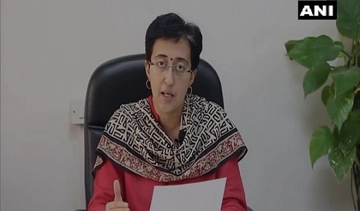 आप नेता आतिशी का आरोप, दिल्ली में 45 साल से अधिक आयुवर्ग के लिए कोवैक्सीन की खुराक लगभग खत्म