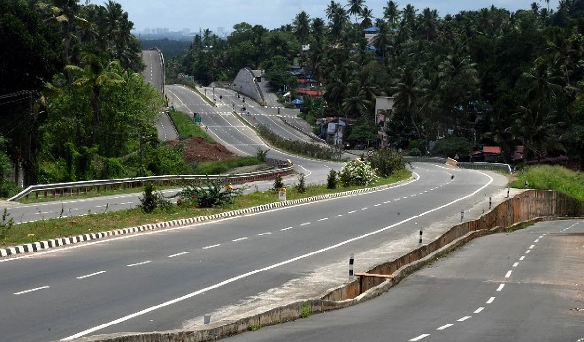 ओमान में कोरोना के मामले बढ़ने पर फिर लगाया गया लॉकडाउन