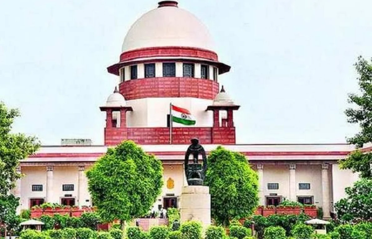 सुप्रीम कोर्ट ने मुंबई के पूर्व पुलिस कमिश्नर परमबीर सिंह की याचिका ठुकराई