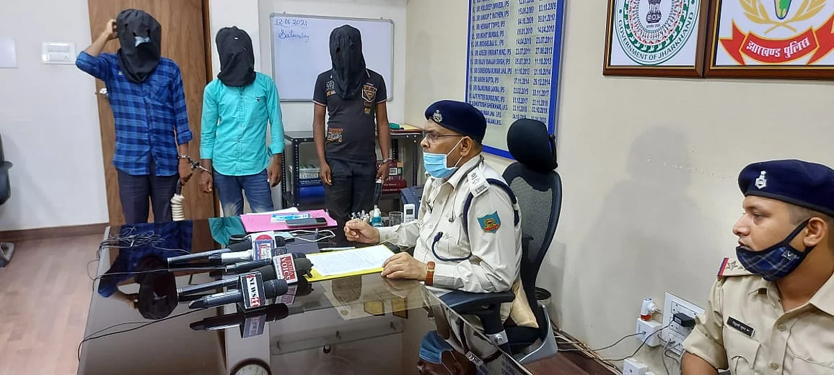 नकली पिस्टल दिखाकर ट्रक से चावल लूटने वाले तीन आरोपित गिरफ्तार