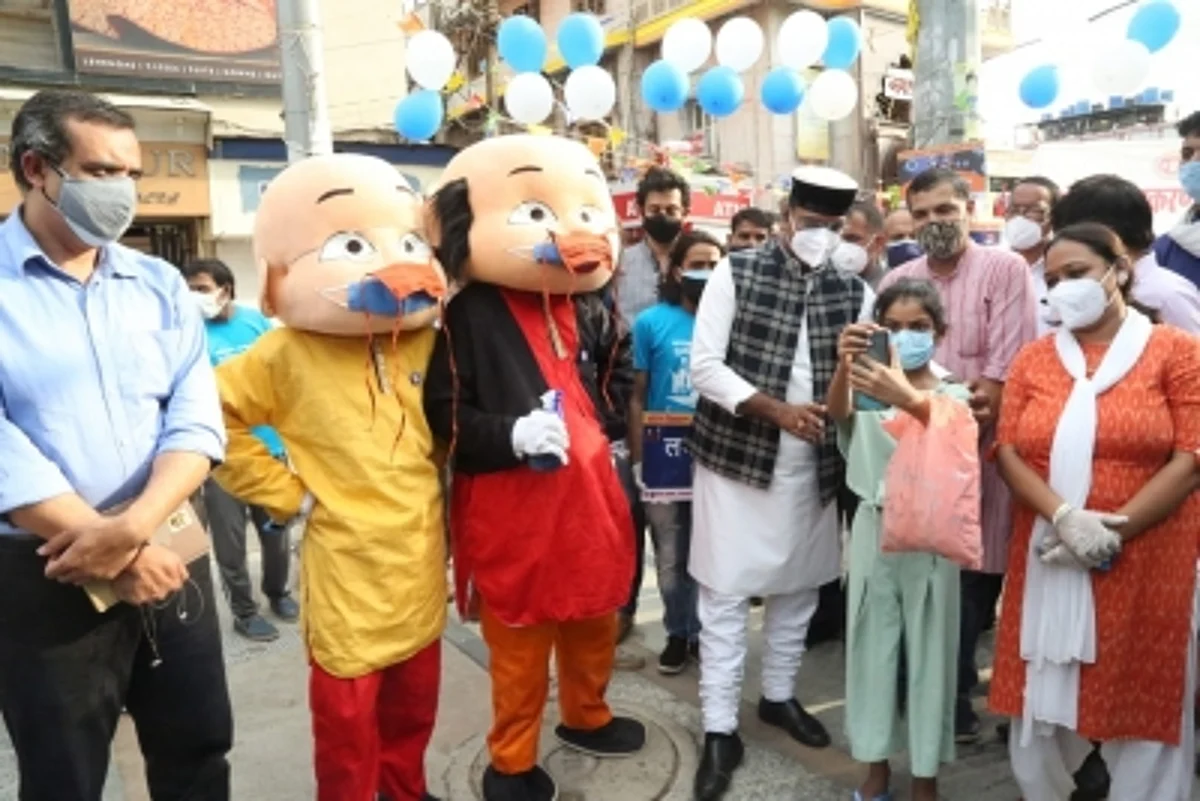 कोरोना संक्रमण को रोकने जागरुकता अभियान में मोटू-पतलू का सहारा