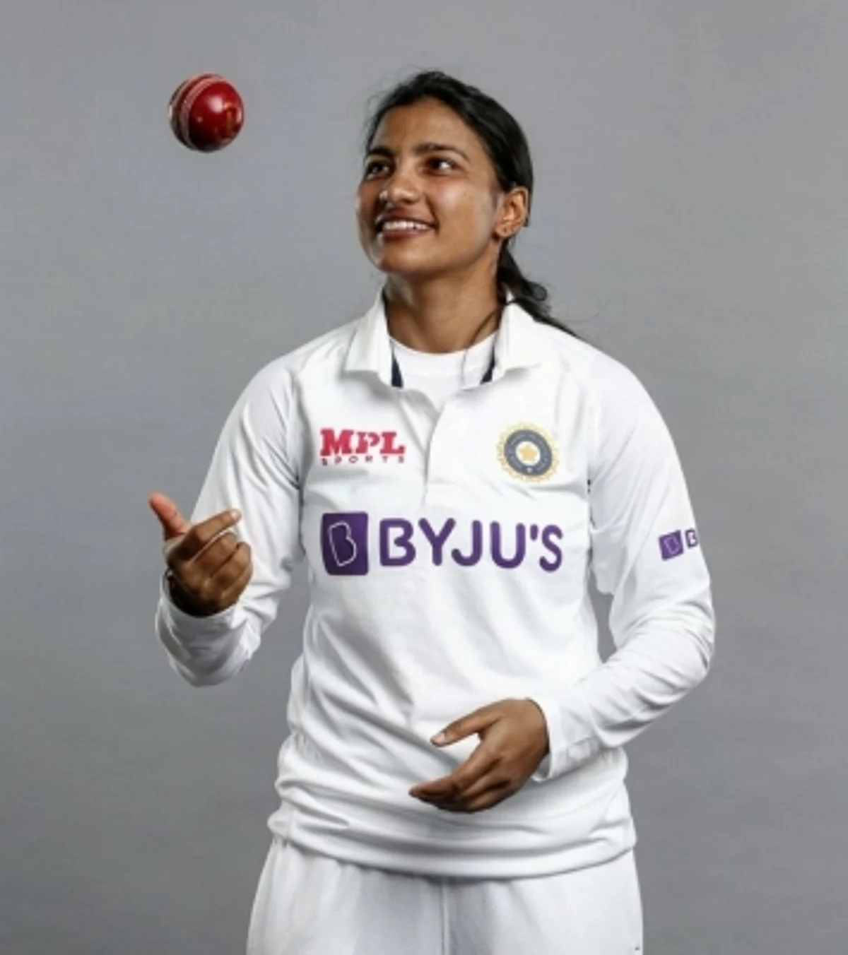 पूर्व क्रिकेटरों ने इंग्लैंड के खिलाफ टेस्ट ड्रॉ कराने पर भारतीय महिला टीम को बधाई दी