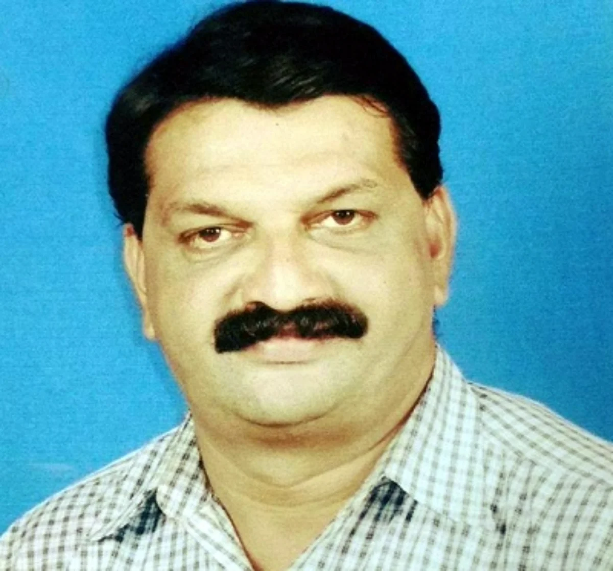 गोवा कांग्रेस अयोग्यता मामले की सुनवाई करेगी मुंबई हार्टकोर्ट की विशेष खंडपीठ