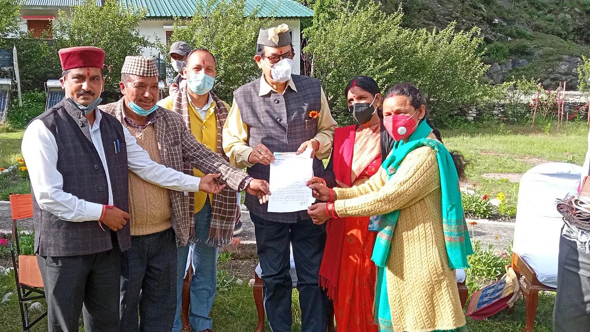 मुख्यमंत्री के सलाहकार ने सुनीं समस्याएं