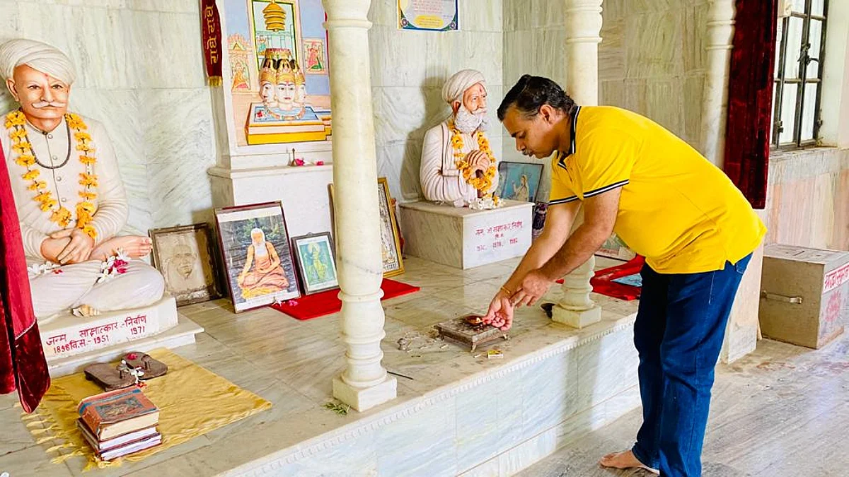 प्रतिज्ञा से बंधे गाड़िया लोहारों के साथ महाराणा प्रताप को किया नमन