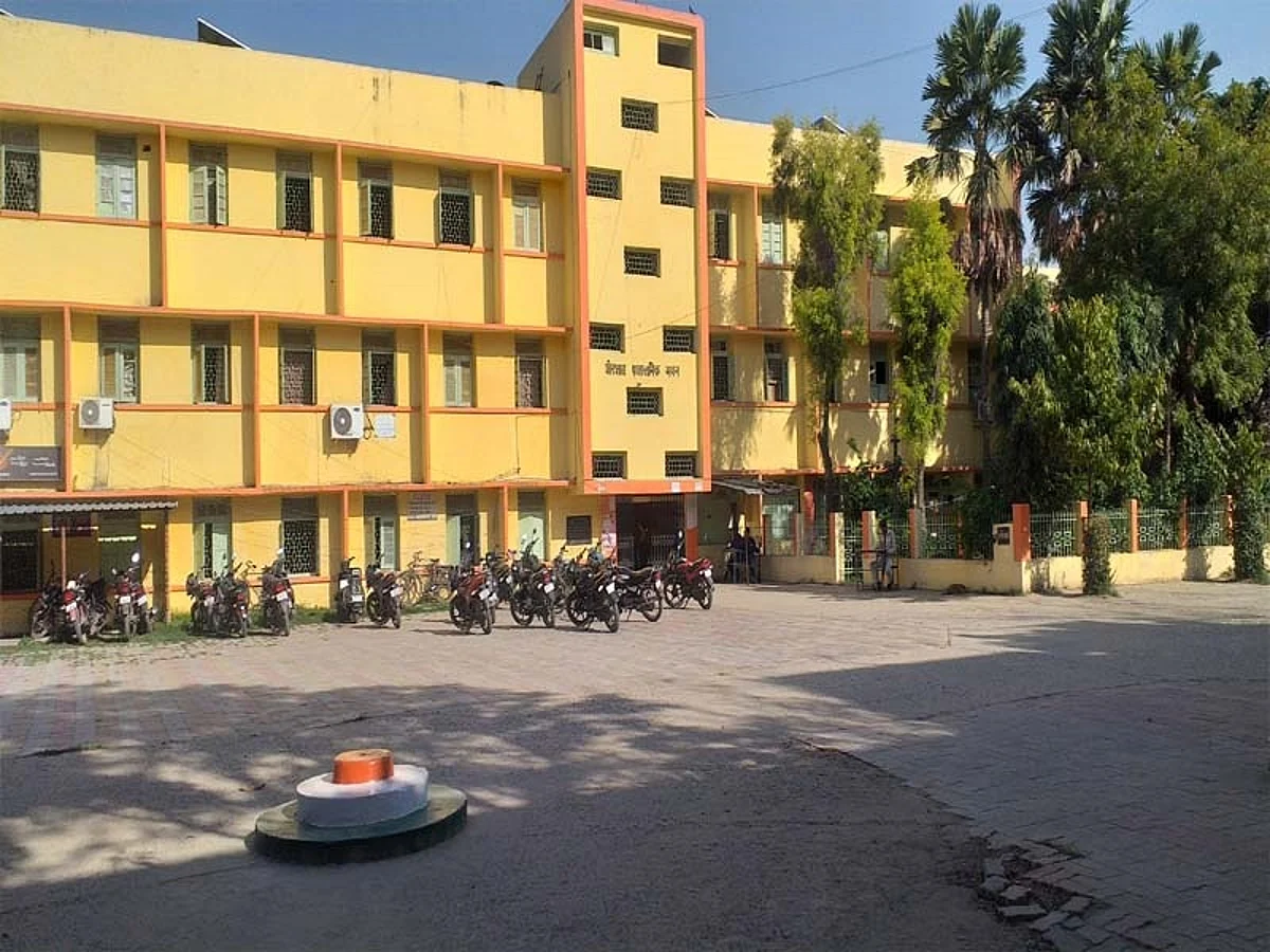 वीकेएसयू आरा में एक साथ कई अधिकारियों पर गिरी गाज,सीसीडीसी,डीन, प्रॉक्टर सहित कई हटाये गए