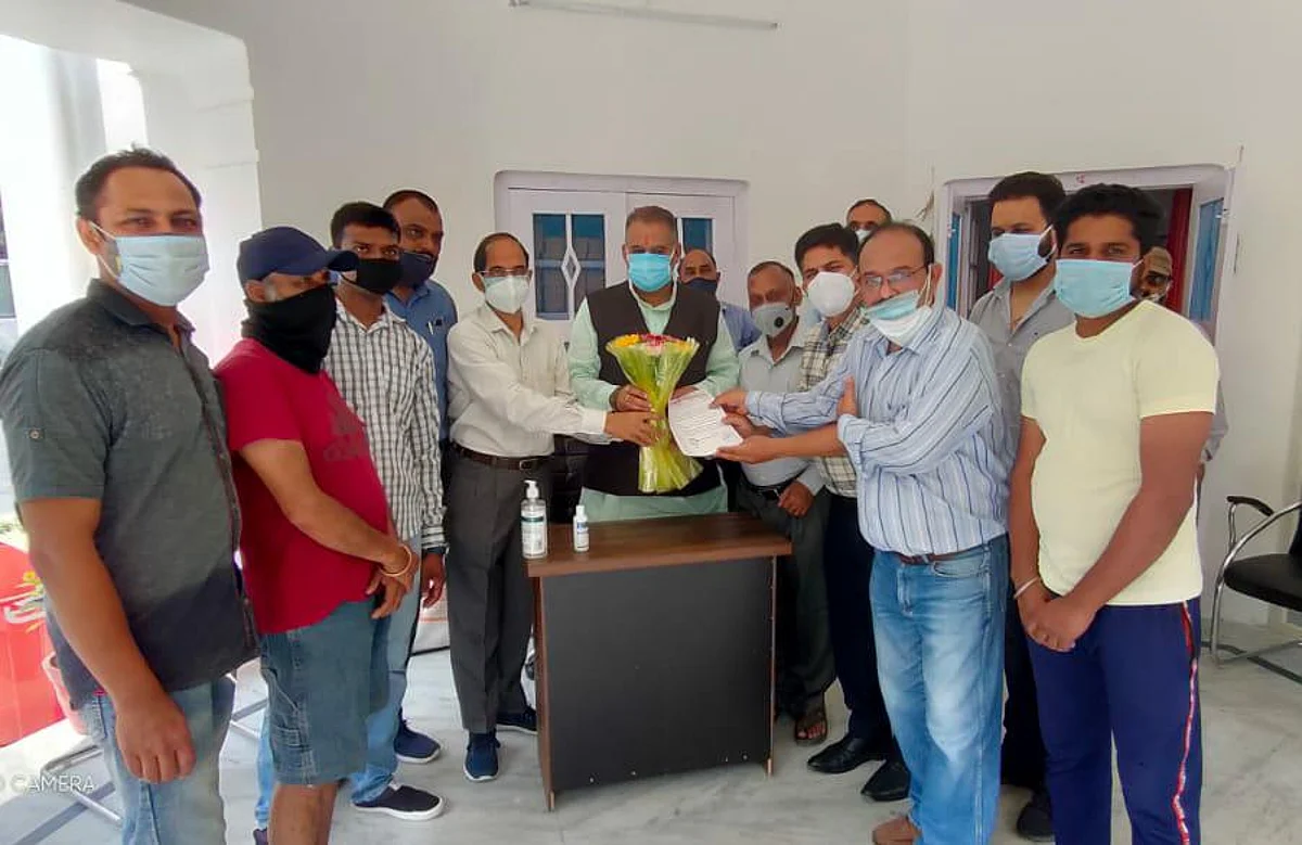 व्यापारियों ने गणेश जोशी का आभार जताया
