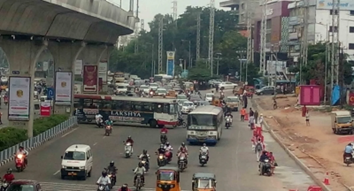 तेलंगाना में 39 दिनों के लॉकडाउन के बाद सामान्य हुआ जनजीवन
