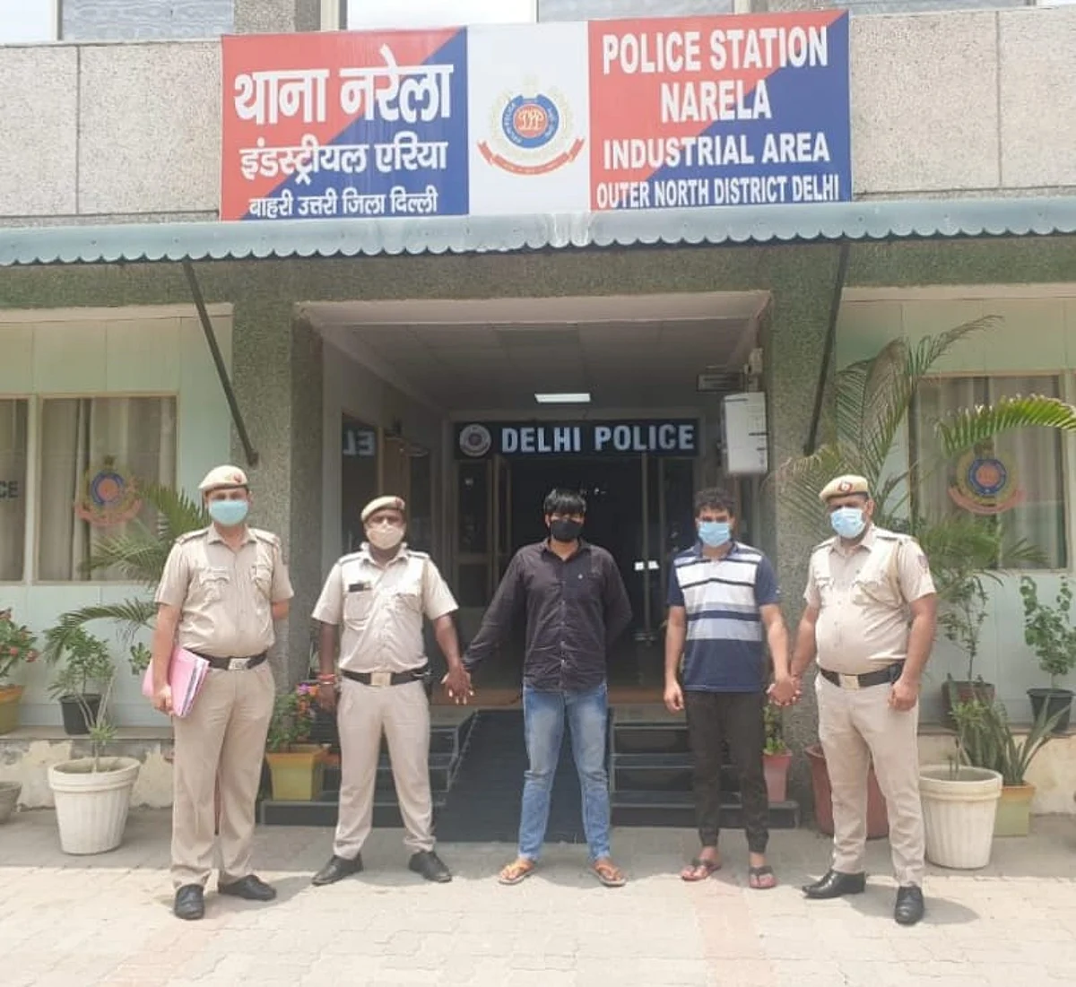 गैंगस्टर काला जेठड़ी का गुर्गा बताकर लूटपाट का प्रयास, दो गिरफ्तार