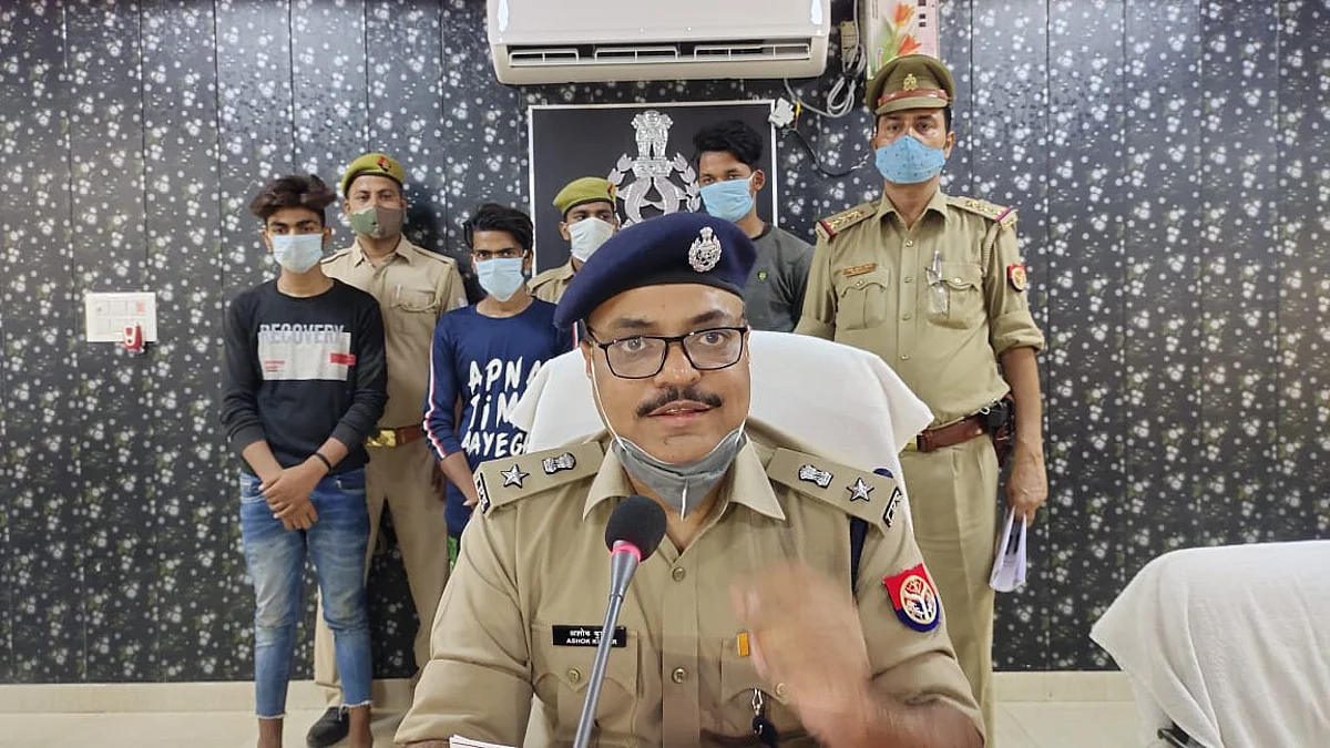 फिरोजाबादः मुठभेड़ में हाइवे पर लूट करने वाले अन्तर्जनपदीय गैंग के तीन कुख्यात बदमाश गिरफ्तार
