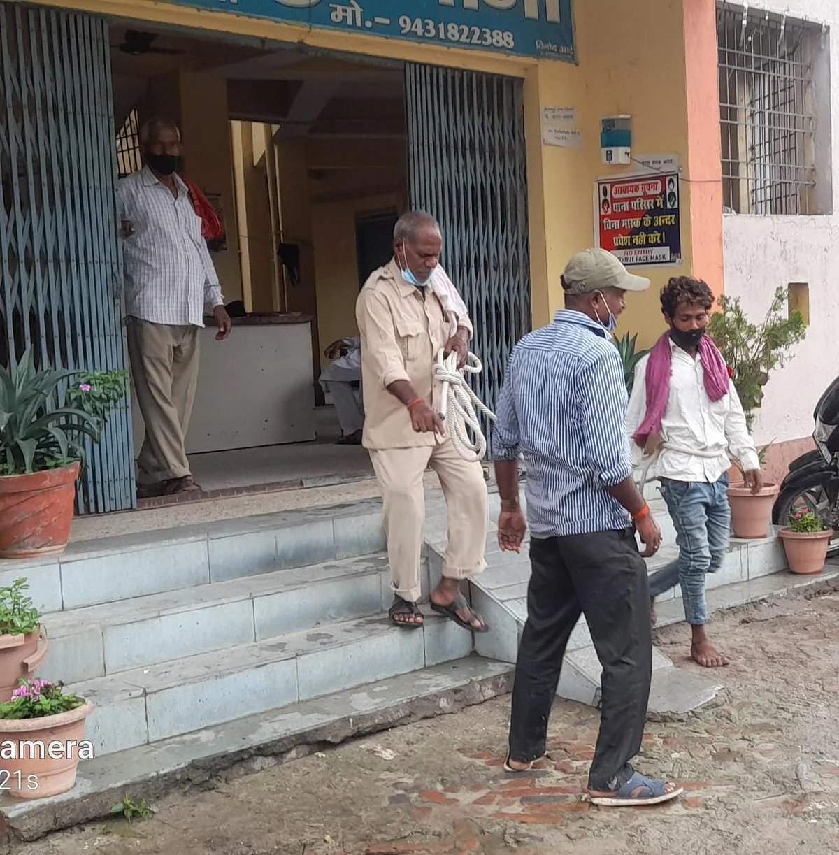 मजदूर हत्याकांड में फरार आरोपित चचेरे भाई को पुलिस ने भेजा जेल