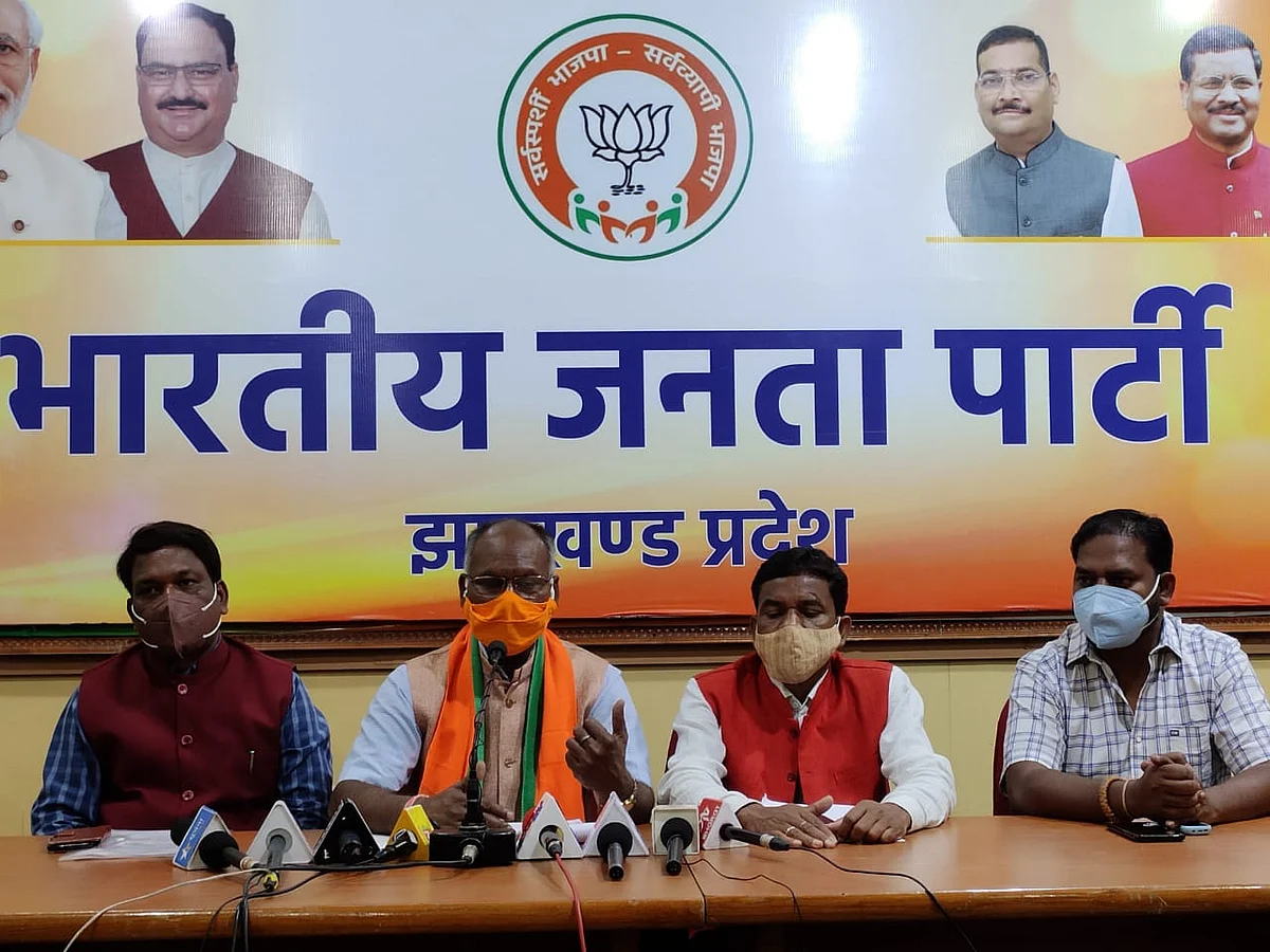 फर्जी मुठभेड़ की जांच मानवाधिकार आयोग से कराने की मांग करेगी मोर्चा : शिवशंकर