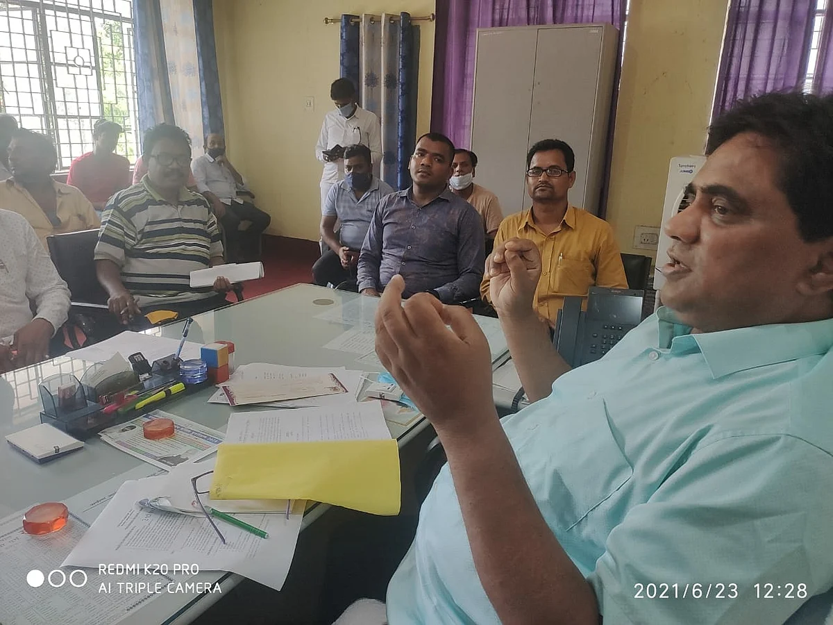एसडीओ ने जनवितरण प्रणाली के दुकानदारों के साथ की बैठक, दिए निर्देश