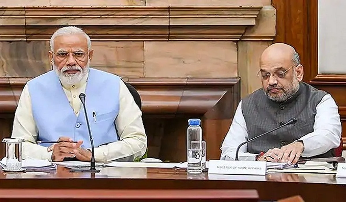 PM मोदी कर रहे हैं मंत्रियों संग बैठक, 2 साल में किए गए कामकाज का ले रहे हैं लेखा-जोखा