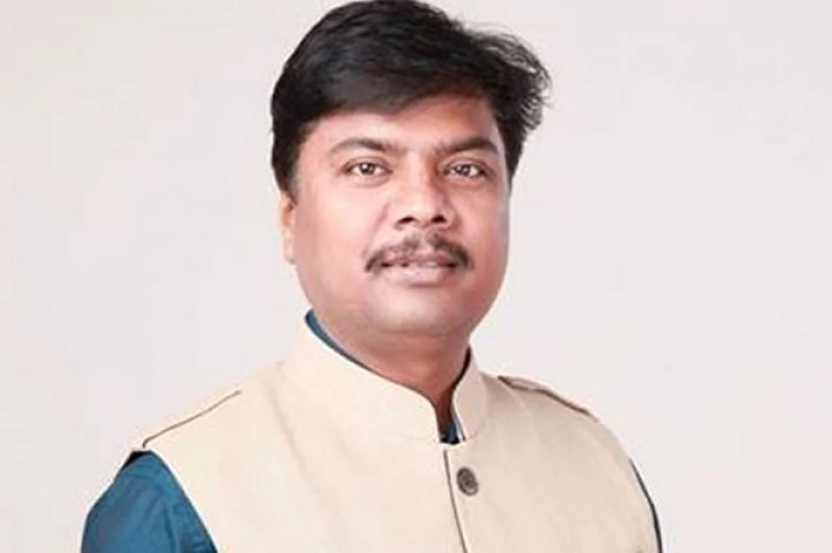 जगदलपुर : प्रदेश के अनाज भंडार और अर्थतंत्र को खोखला करने में लगी हुई है कांग्रेस : केदार कश्यप