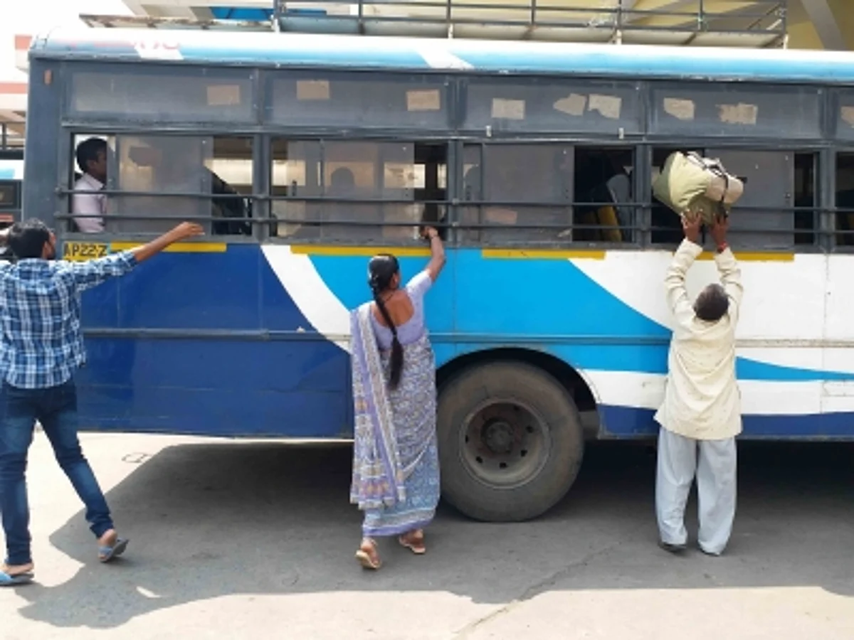मप्र-महाराष्ट्र के बीच बसों का आवागमन 28 तक प्रतिबंधित रहेगा