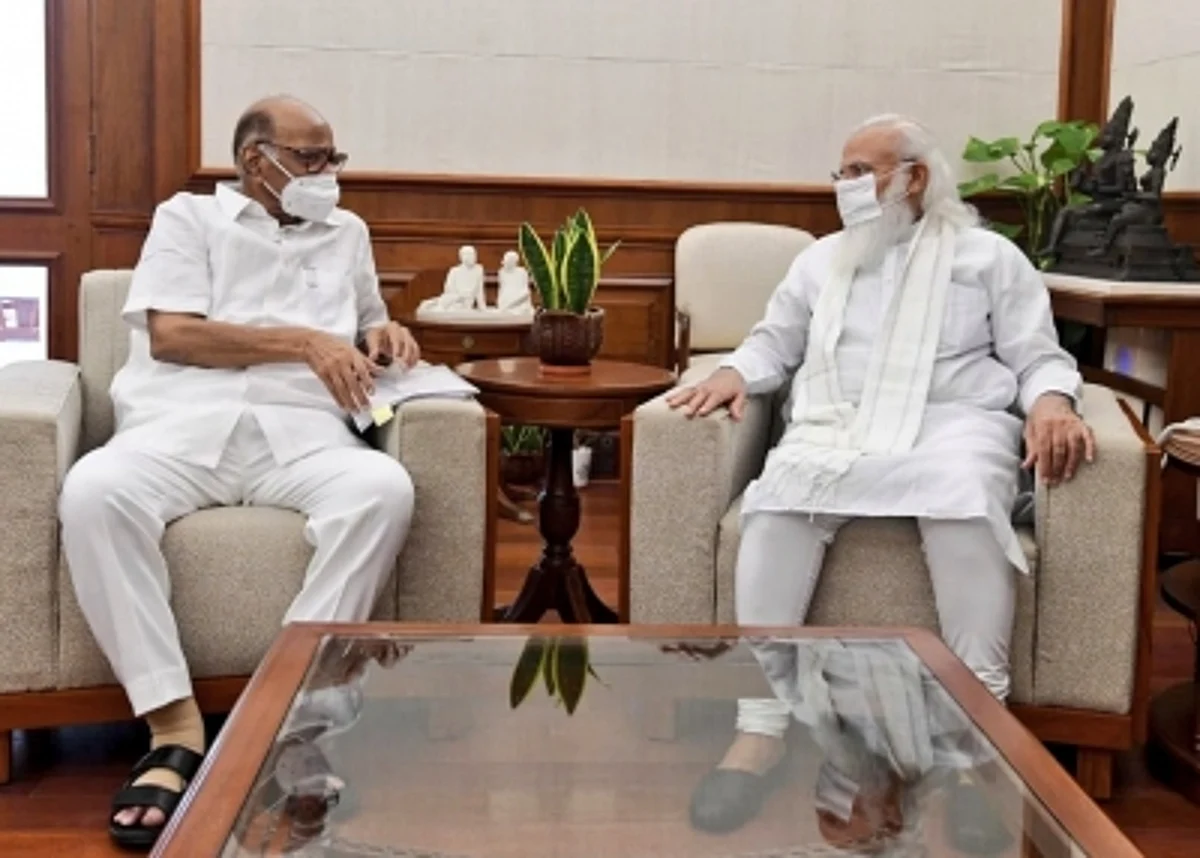 मानसून सत्र से पहले पीएम मोदी से मिले शरद पवार (लीड-1)