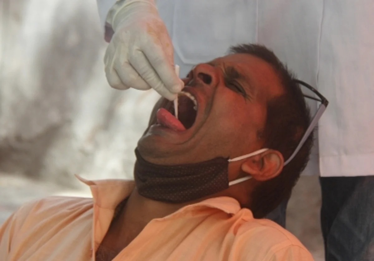उप्र में कोविड पॉजिटिविटी रेट पर जस्टिस नरीमन ने कहा : कथित तौर पर रेट 0.04 फीसदी