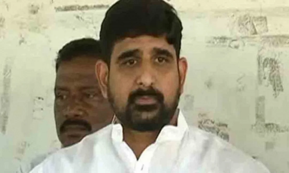टीआरएस में शामिल होंगे पूर्व कांग्रेस नेता कौशिक रेड्डी
