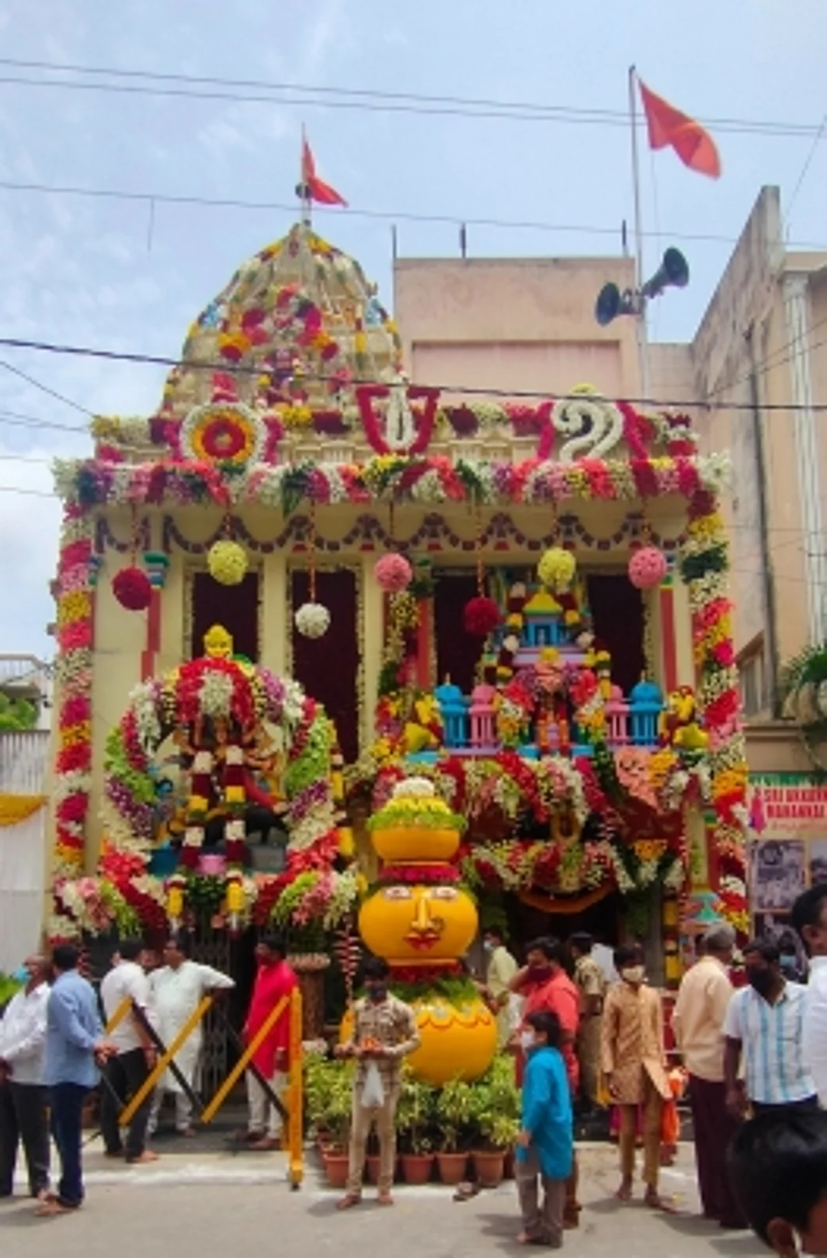 पुराने हैदराबाद में धूमधाम से मनाया गया बोनालू