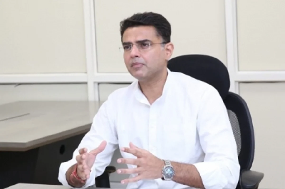 एक मजबूत राष्ट्र के निर्माण के लिए विविध विचारों को स्वीकार करें, सुनें और समझें : पायलट