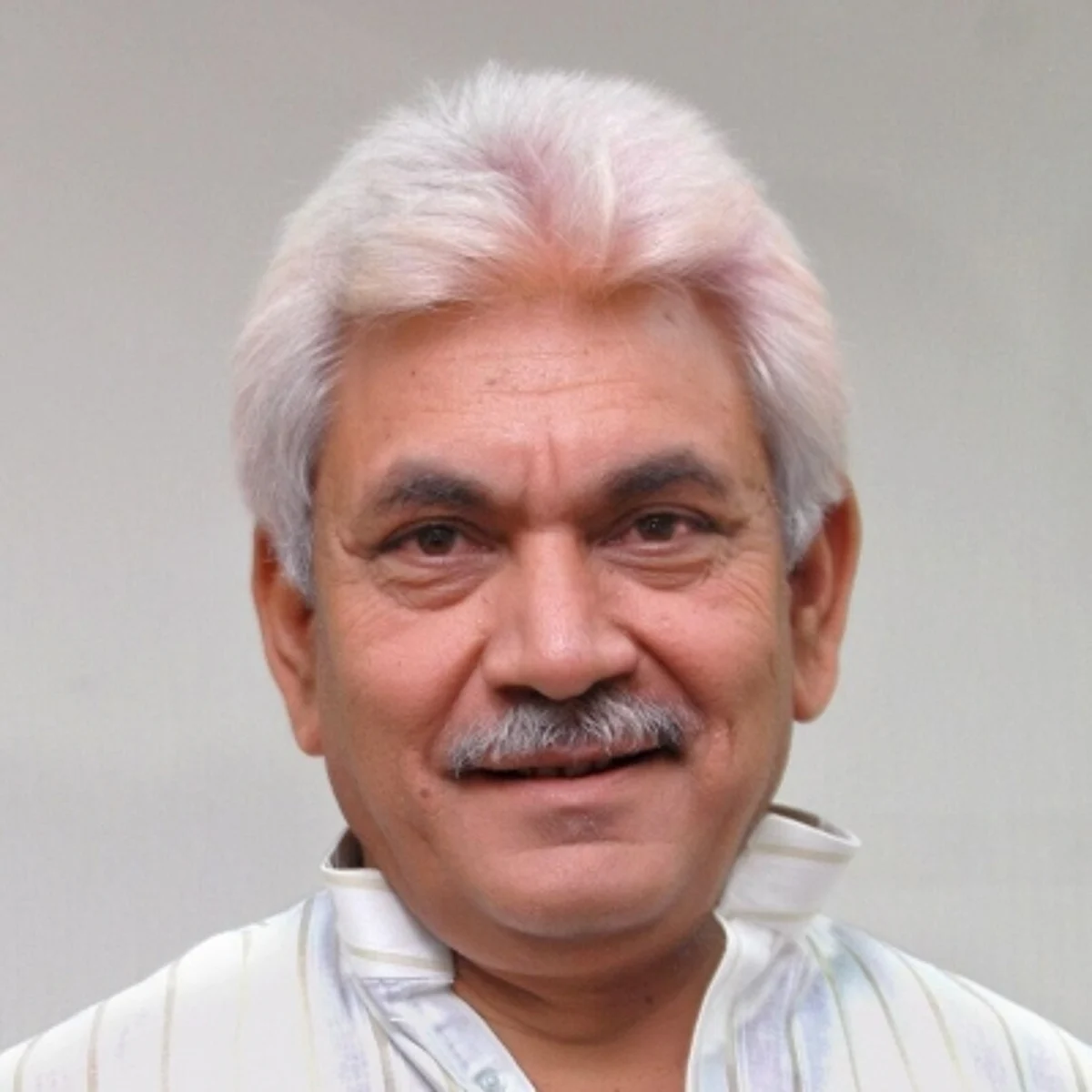 जम्मू-कश्मीर के राज्यपाल ने प्रवासियों की संपत्ति संबंधी शिकायतों के निवारण के लिए पोर्टल लॉन्च किया