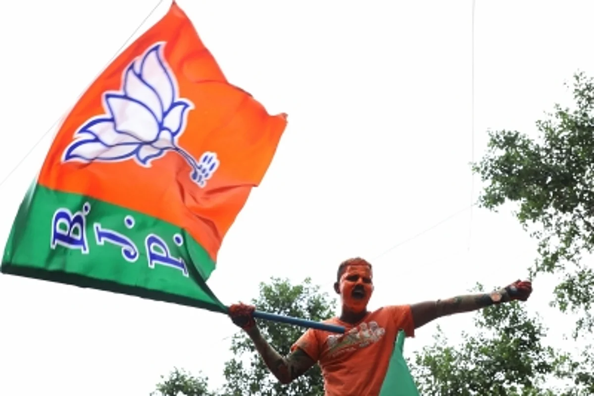 कर्नाटक विधानसभा सत्र: मंदिर तोड़े जाने, महंगाई को लेकर बीजेपी को झेलनी पड़ेगी विरोध की आंच