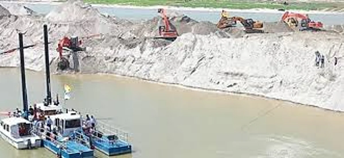 ओखला से कालिंदी कुंज पार्क तक आरसीसी दीवार के निर्माण के लिए 44.72 लाख का फंड मंजूर
