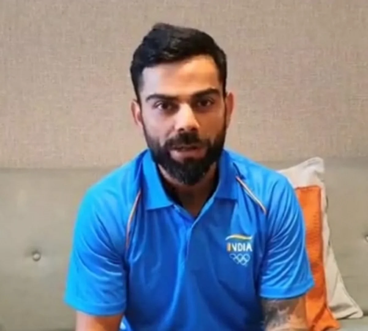 कोहली के कप्तानी छोड़ने की घोषणा के समय पर पूर्व क्रिकेटरों ने उठाए सवाल