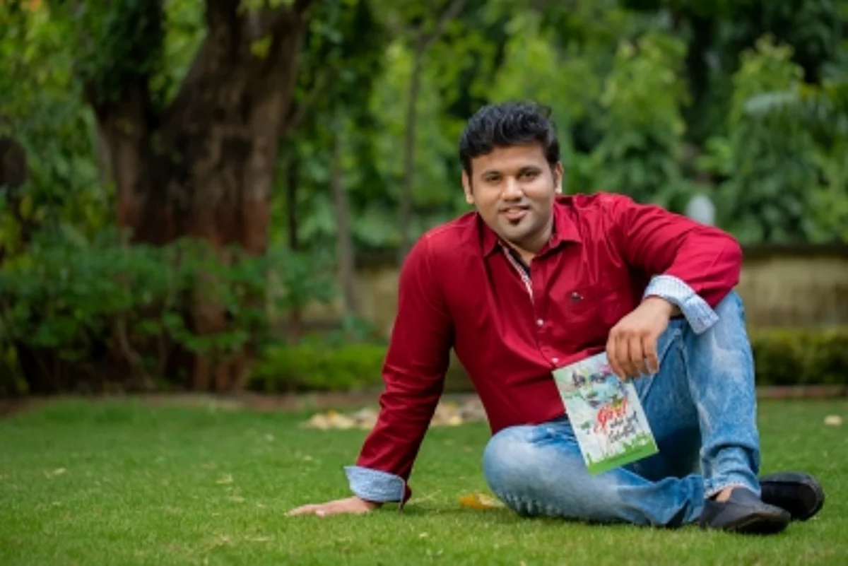 वैश्विक महामारी के दौरान अभिषेक विचारे की द गर्ल हू गॉट लेबल्ड नॉवल बनी बेस्टसेलर