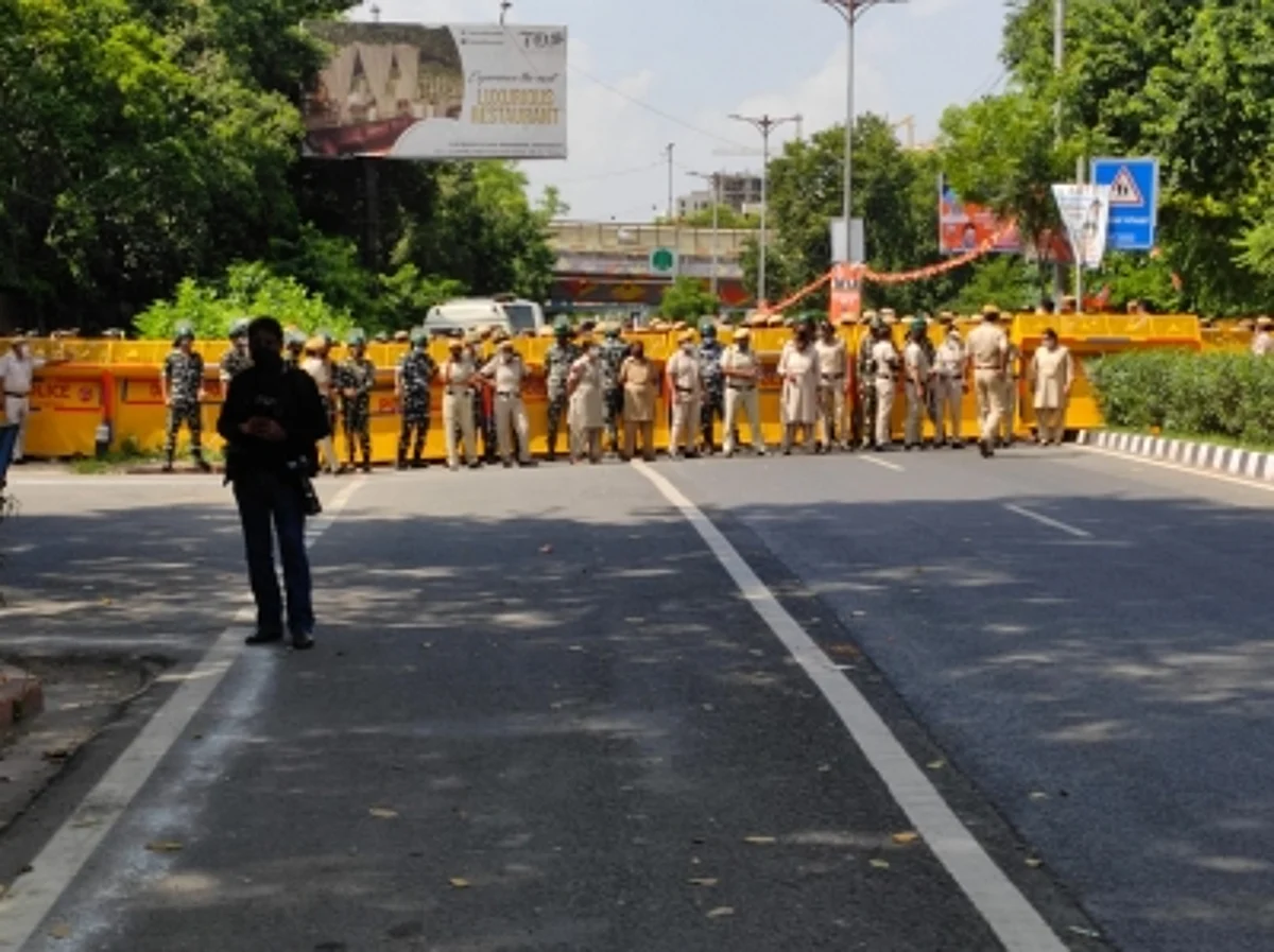 लखीमपुर खीरी हिंसा को लेकर दिल्ली में युवा कांग्रेस कार्यकर्ताओं का प्रदर्शन