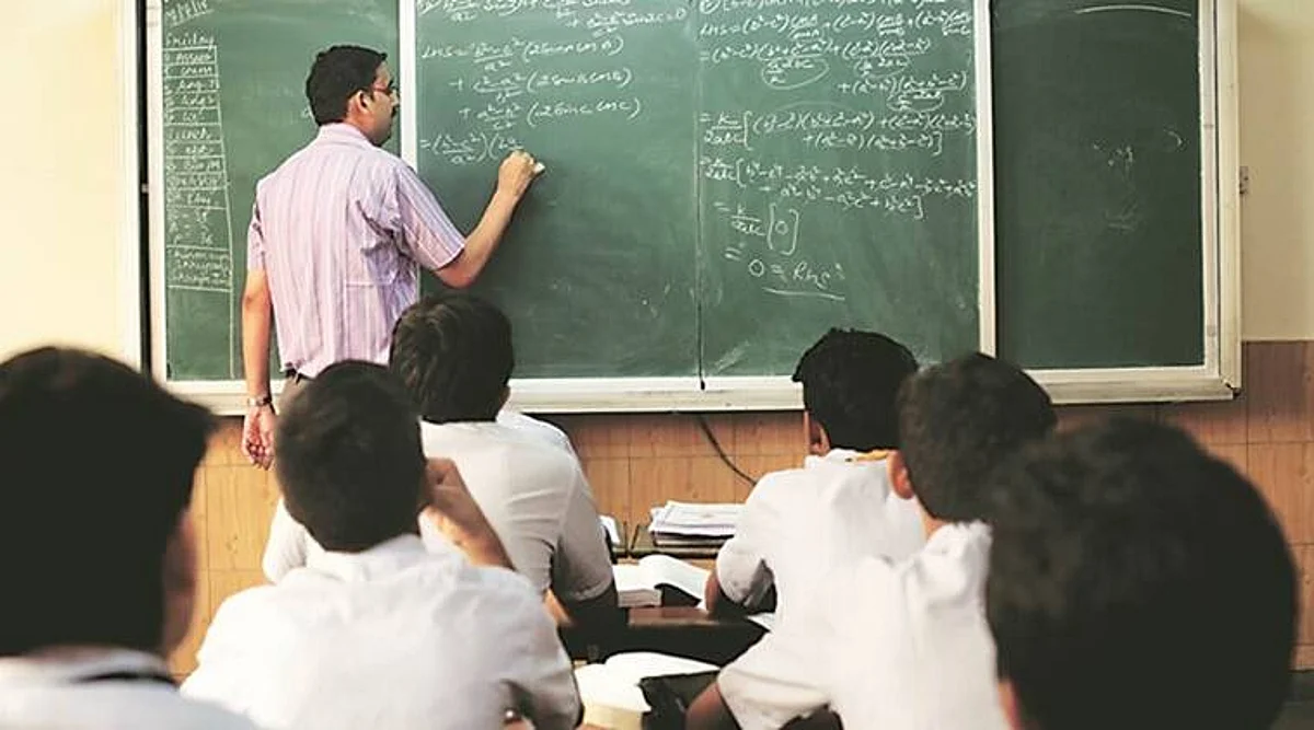 सरकारी स्कूलों में निकली पीजीटी टीचरों की बंपर भर्ती, बिना परीक्षा मिलेगी नौकरी