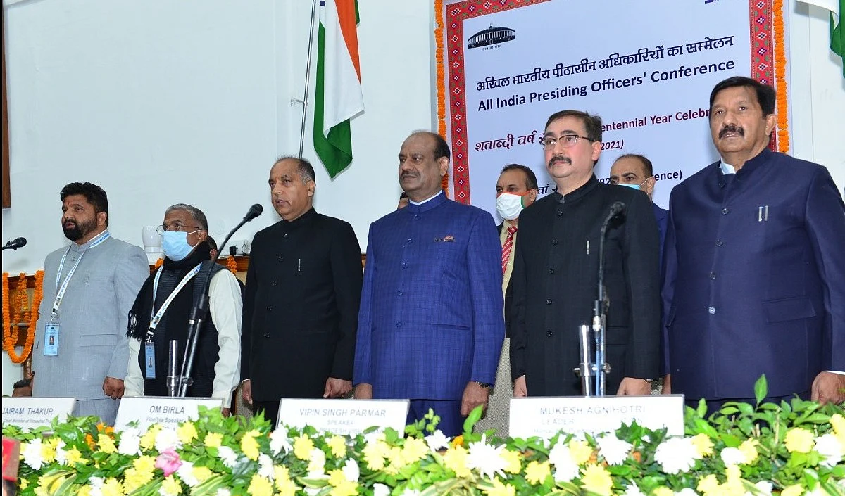 प्रधानमंत्री ने वर्चुअल माध्यम से अखिल भारतीय पीठासीन अधिकारियों के सम्मेलन को संबोधित किया