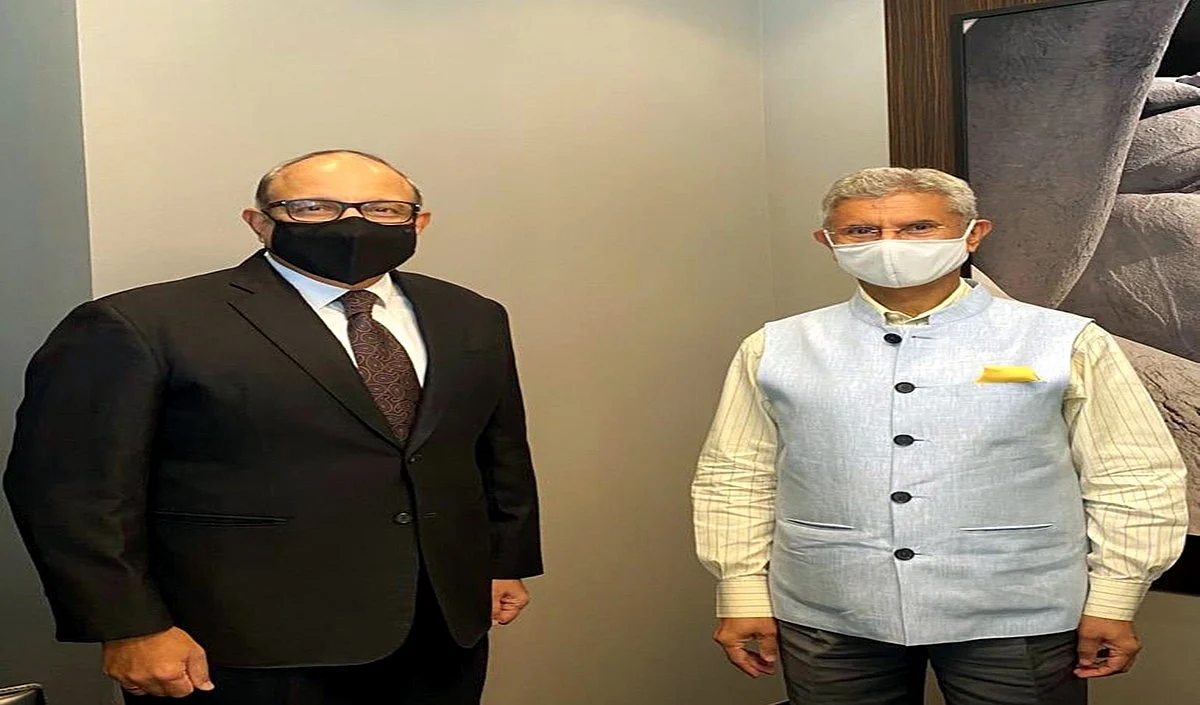 विदेश मंत्री एस जयशंकर ने सिंगापुर के वरिष्ठ मंत्रियों से मुलाकात की