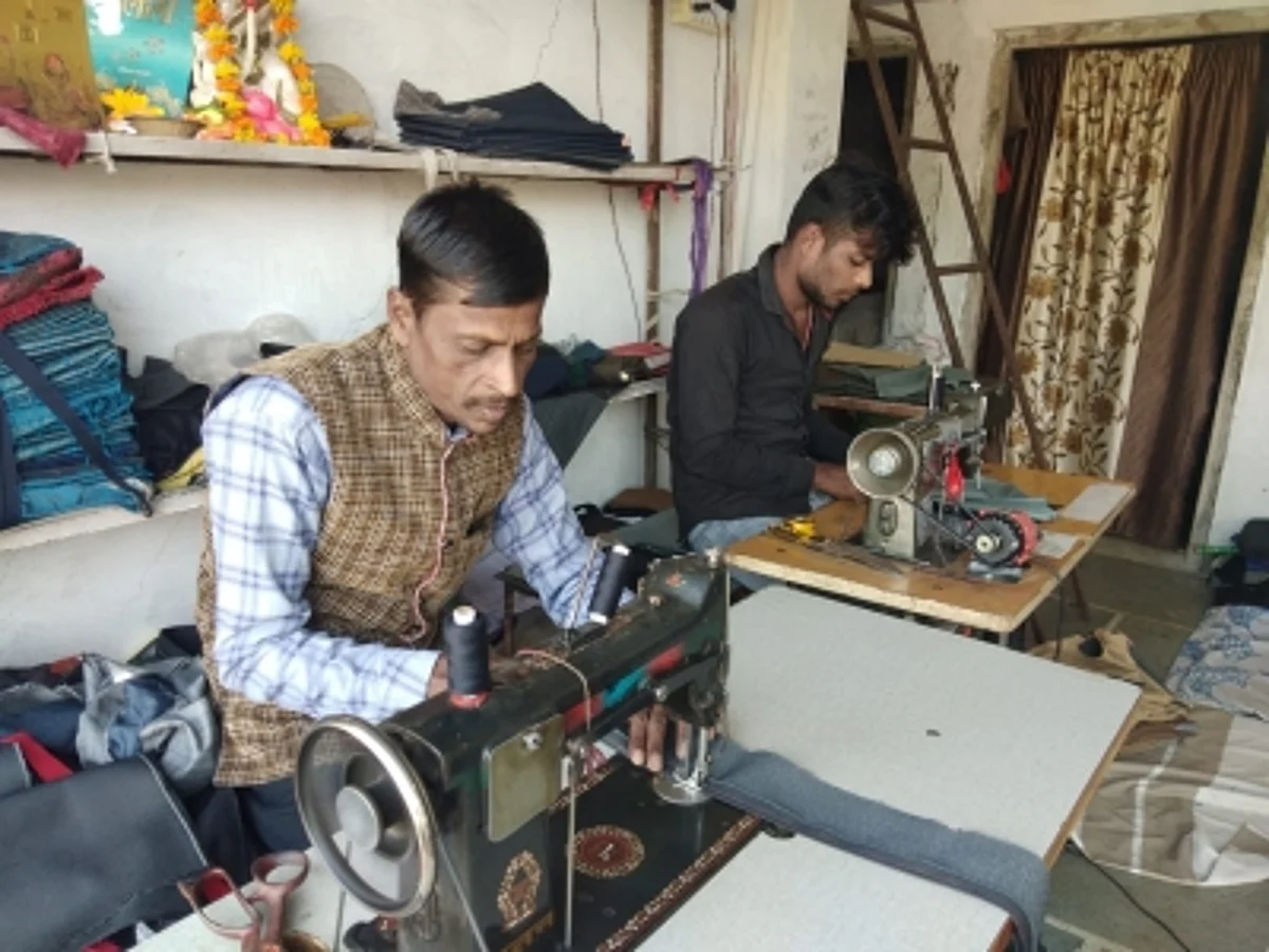 मोदी जैकेट की मांग बढ़ी, स्थानीय लोगों को रोजगार मिलने के अवसर भी बढ़े
