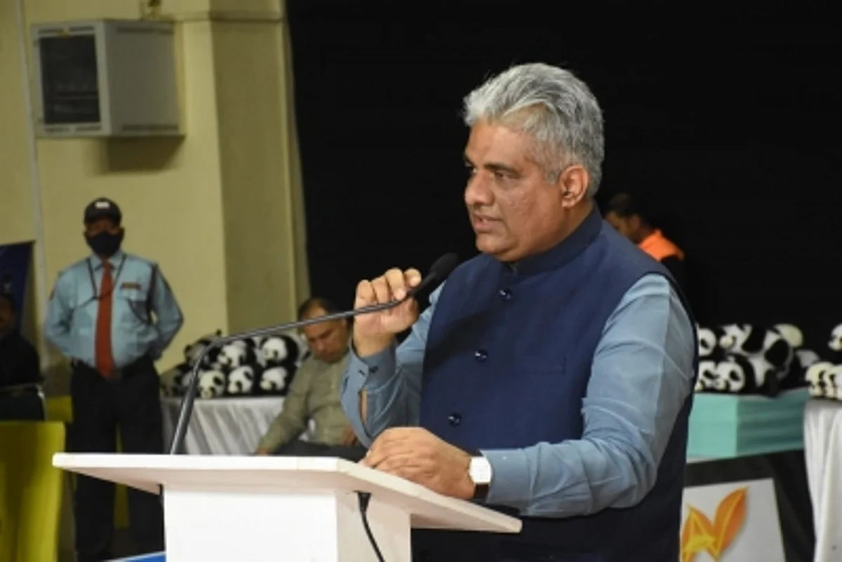 सभी के लिए स्वच्छ हवा प्राप्त करने के लिए जनभागीदारी जरूरी : पर्यावरण मंत्री