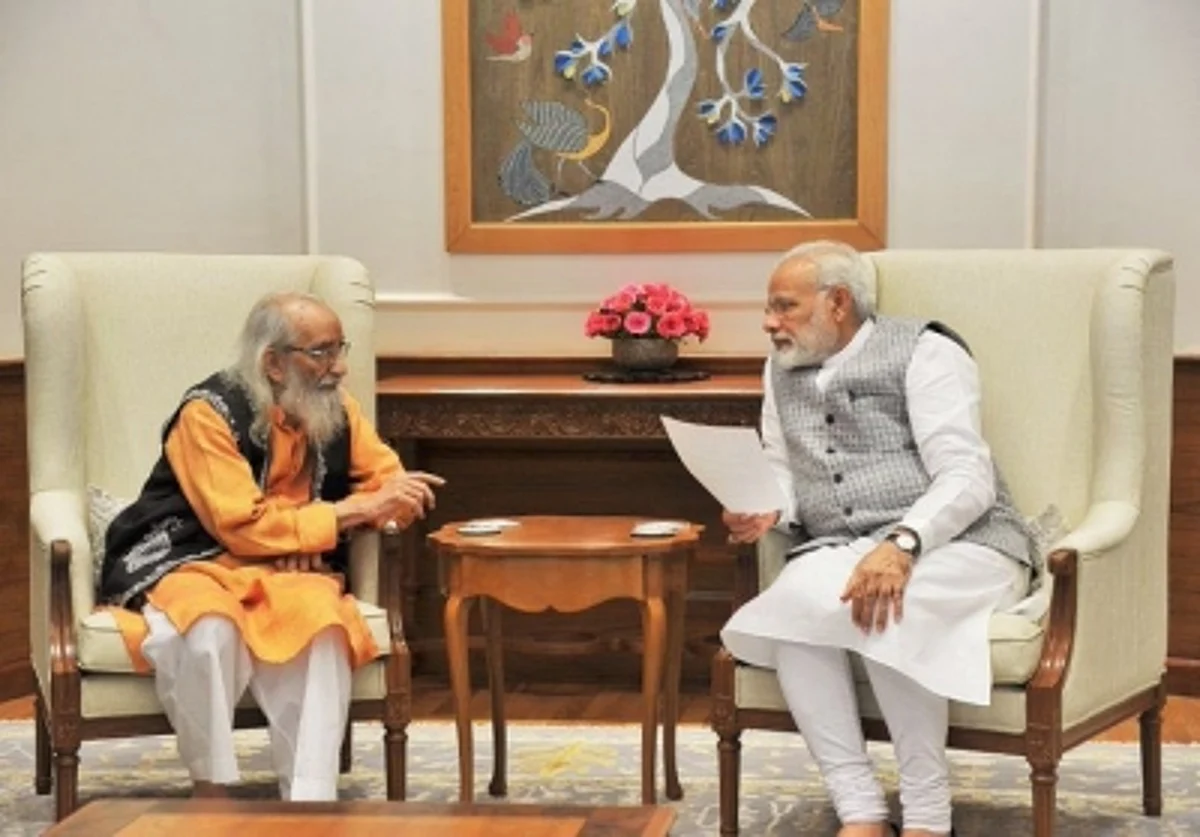 मोदी, उद्धव ठाकरे ने बाबासाहेब पुरंदरे के निधन पर शोक व्यक्त किया