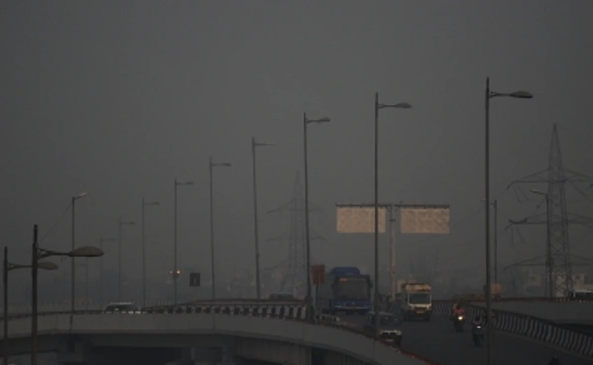 सुप्रीम कोर्ट ने वायु प्रदूषण के गंभीर स्तर को कम करने के लिए दिया 2 दिन के लॉकडाउन का सुझाव