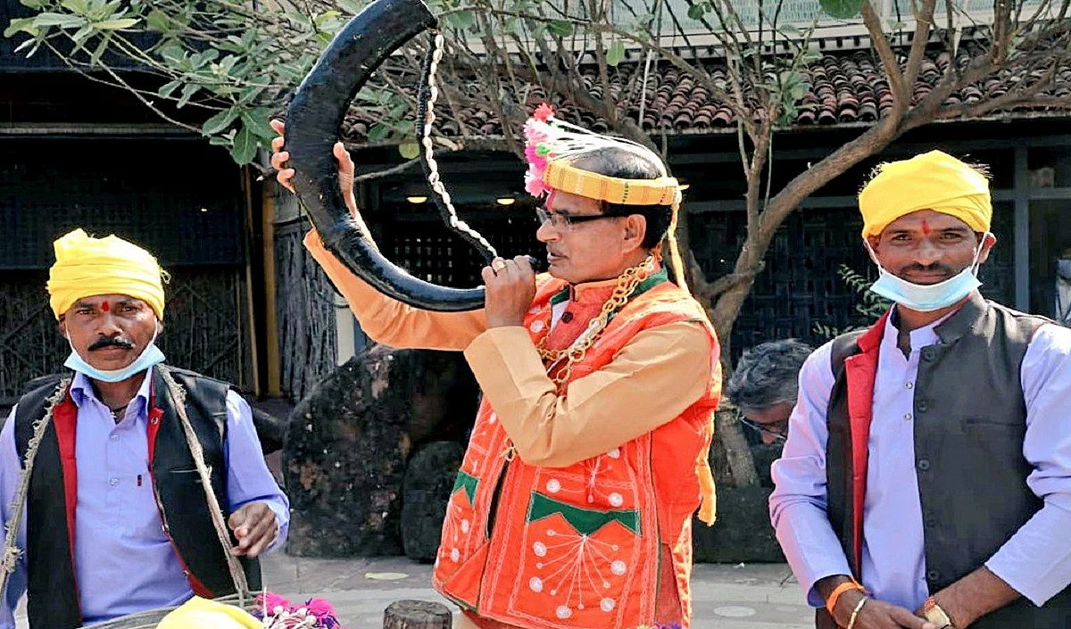 अब मामा की बारी, दिल्ली में हो रही विदाई की तैयारी? जल्द बुलाई जा सकती है BJP विधायक दल की बैठक