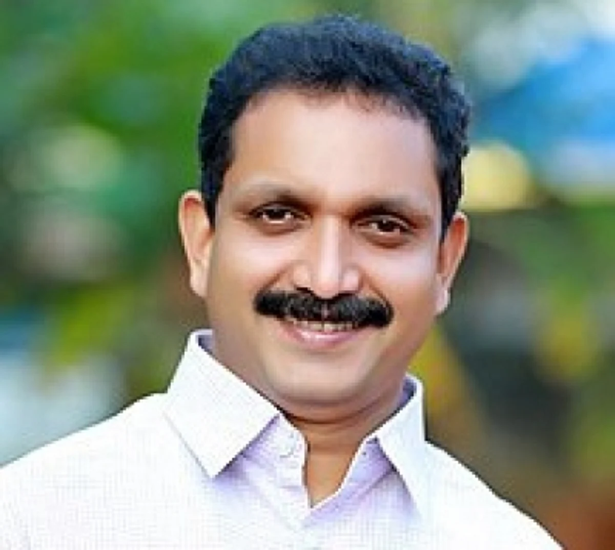 केरल भाजपा ने राज्यपाल से की मुलाकात, आरएसएस कार्यकर्ता की हत्या को लेकर एनआईए जांच की मांग