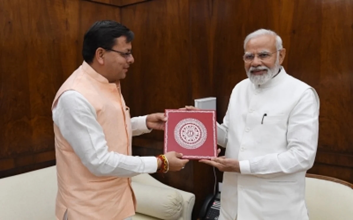 मुख्यमंत्री धामी की पीएम मोदी से मुलाकात, कश्मीर की तर्ज पर मांगा 2000 करोड़ का बागवानी पैकेज
