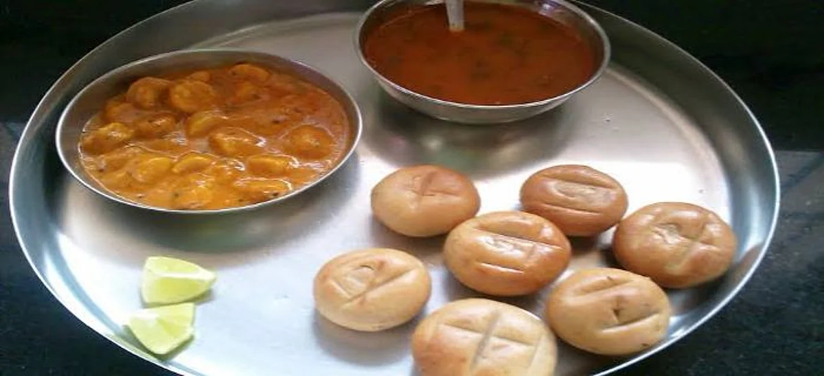 बनाएं स्पेशल राजस्थानी दाल बाटी रेसिपी