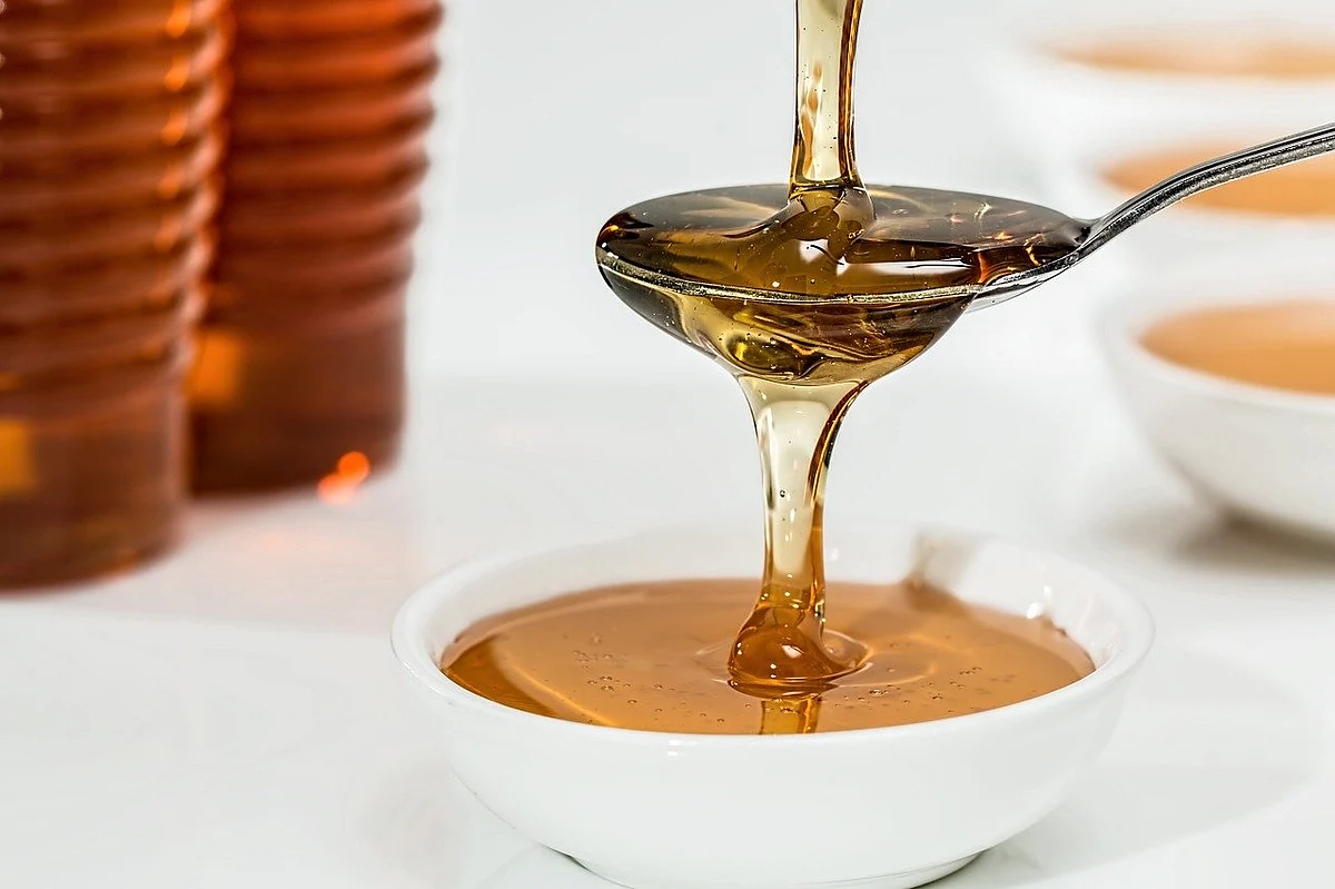 शहद के फायदे - Health Benefits Of Honey in Hindi