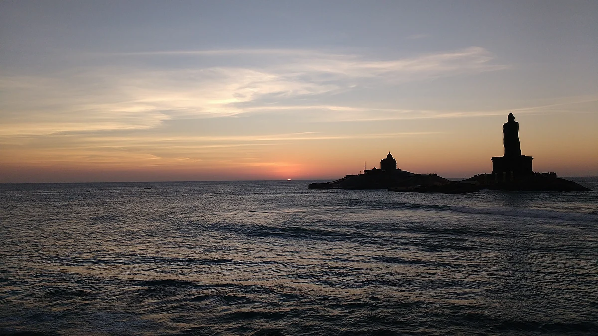 कन्याकुमारी बीच के बारे में जानकारी - Kanyakumari Beach in Hindi