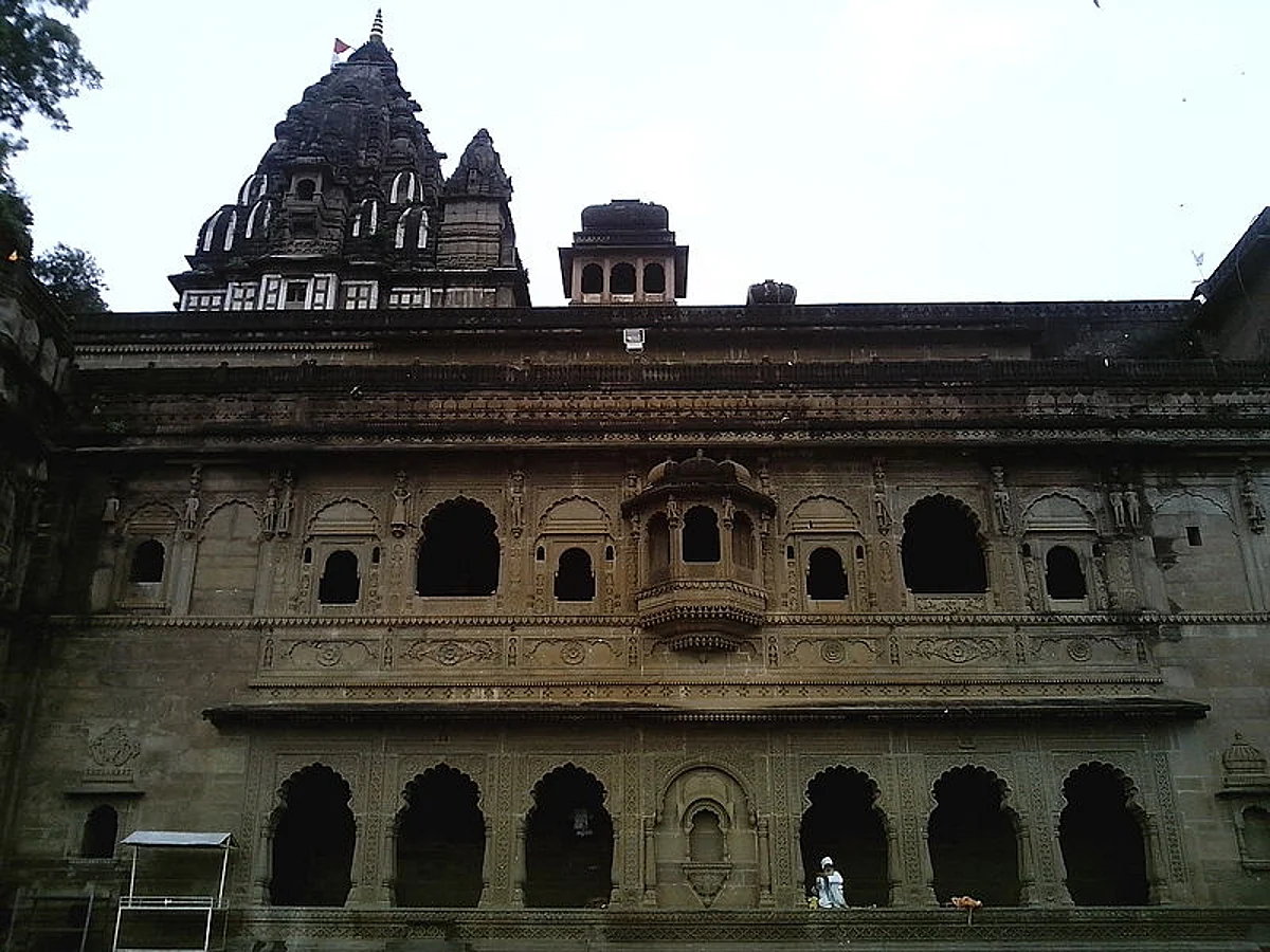खरगोन के बारे में जानकारी - Khargone in Hindi