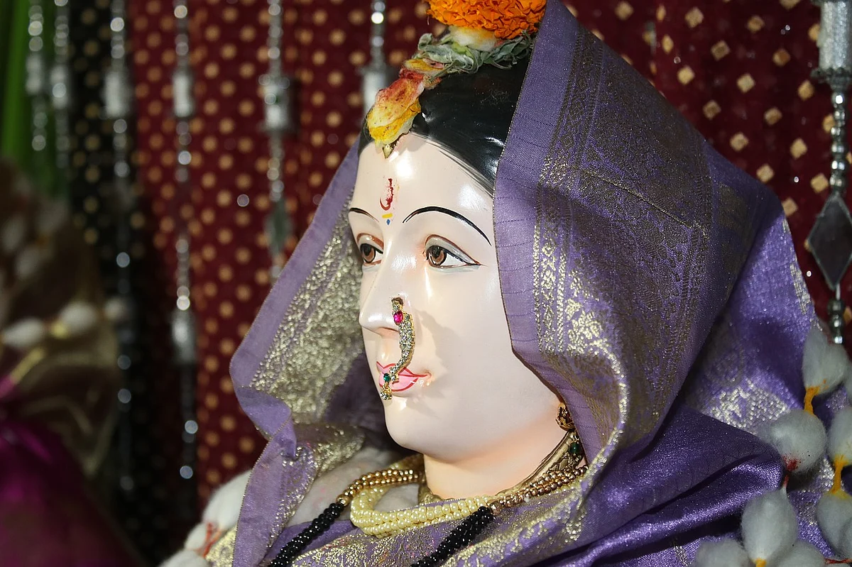 शुक्रवार व्रत कथा- Shukravar (friday) Vrat Katha in Hindi